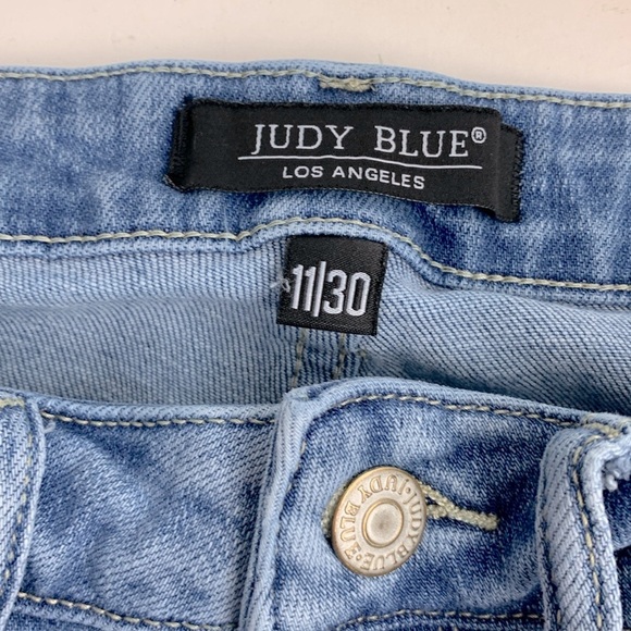 Judy Blue Skinny Distressed Jeans Light wash denim Size 11/30 Stretch Designer - Picture 6 of 16